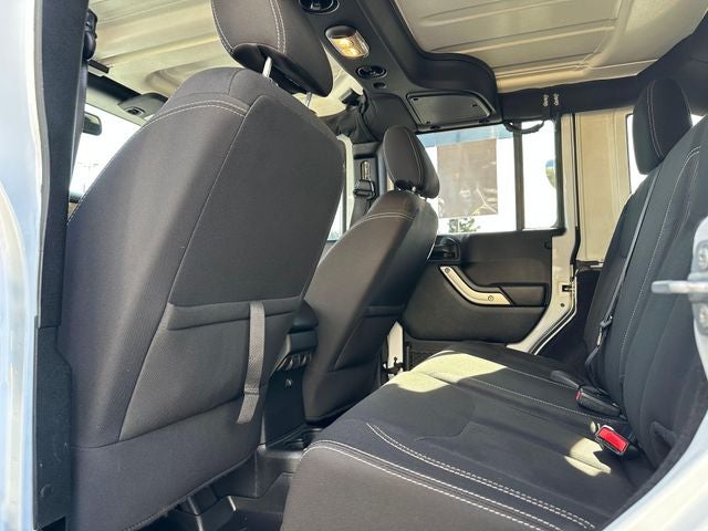 2017 Jeep Wrangler Unlimited Sahara