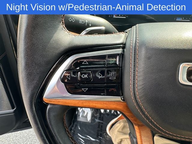 2022 Jeep Grand Cherokee Summit Reserve