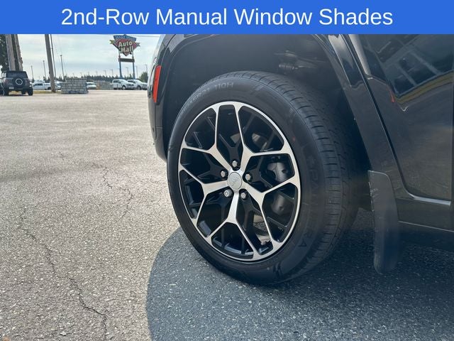 2022 Jeep Grand Cherokee Summit Reserve