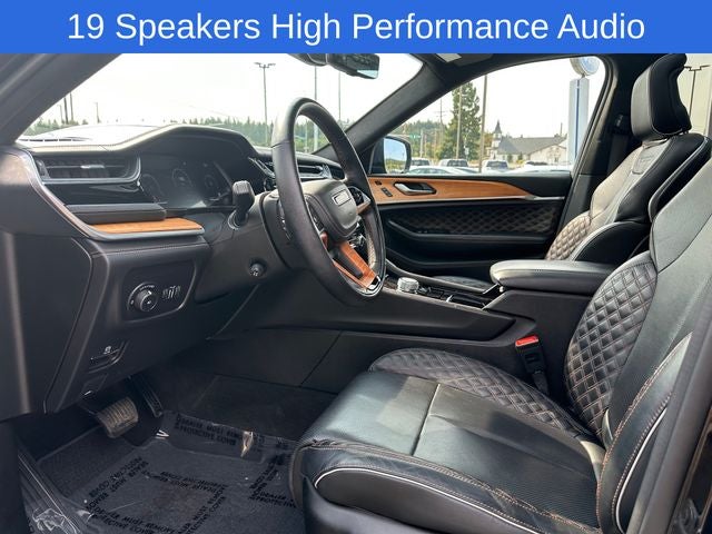 2022 Jeep Grand Cherokee Summit Reserve