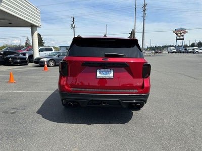2023 Ford Explorer ST
