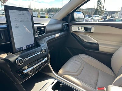 2020 Ford Explorer Platinum