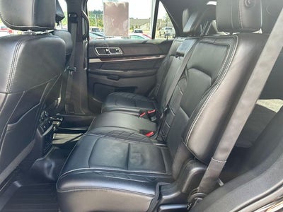 2017 Ford Explorer Platinum