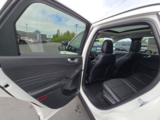 2025 Ford Escape Plug-In Hybrid Base