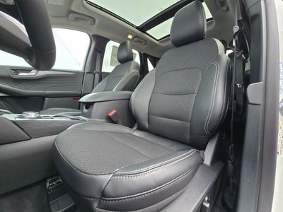 2025 Ford Escape Plug-In Hybrid Base