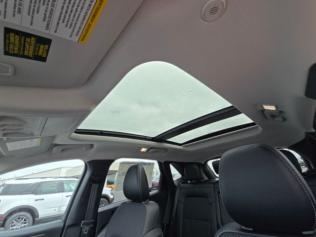 2025 Ford Escape Plug-In Hybrid Base