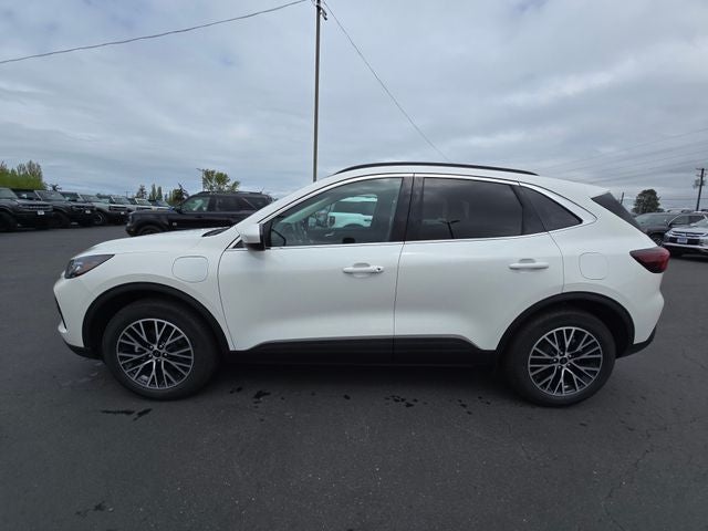 2025 Ford Escape Plug-In Hybrid Base