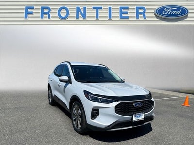2025 Ford Escape Platinum