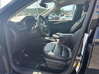 2025 Ford Escape Platinum