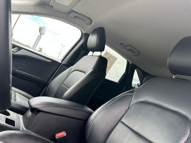 2025 Ford Escape Platinum