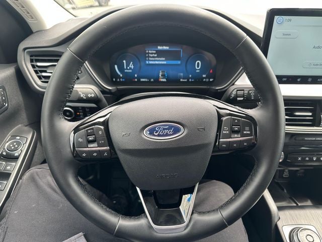 2025 Ford Escape Platinum