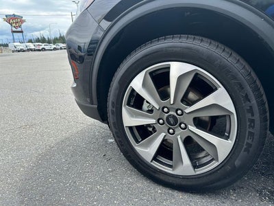 2025 Ford Escape Platinum