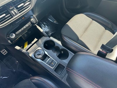 2024 Ford Escape ST-Line Select