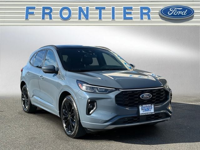 2023 Ford Escape Hybrid ST-Line Elite