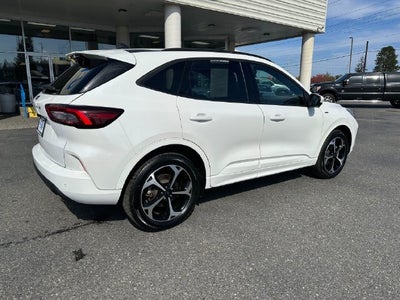2024 Ford Escape Hybrid ST-Line Elite