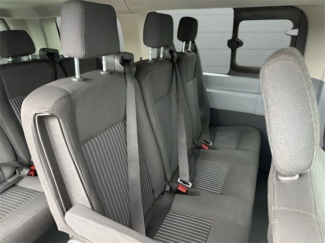 2017 Ford Transit-150 XLT