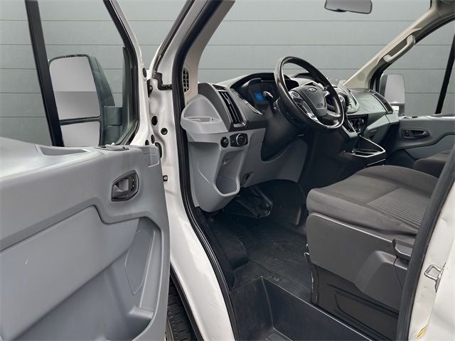 2017 Ford Transit-150 XLT