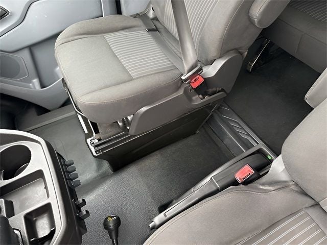 2017 Ford Transit-150 XLT