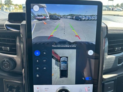 2025 Ford F-150 Lightning Platinum