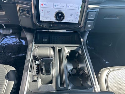 2025 Ford F-150 Lightning Platinum