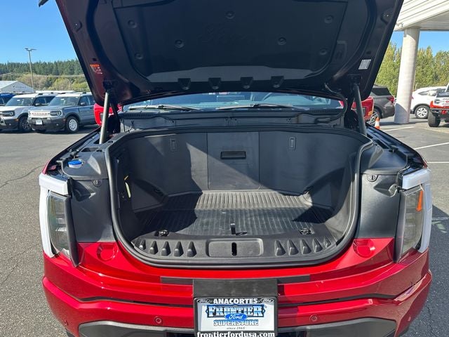 2025 Ford F-150 Lightning Platinum