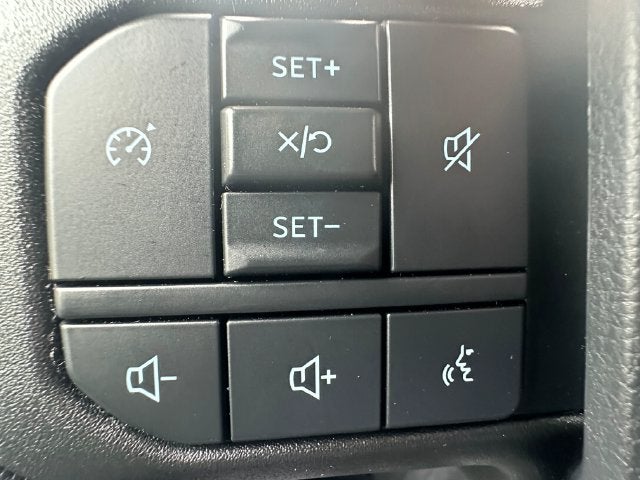 2027 Ford F-350SD XLT
