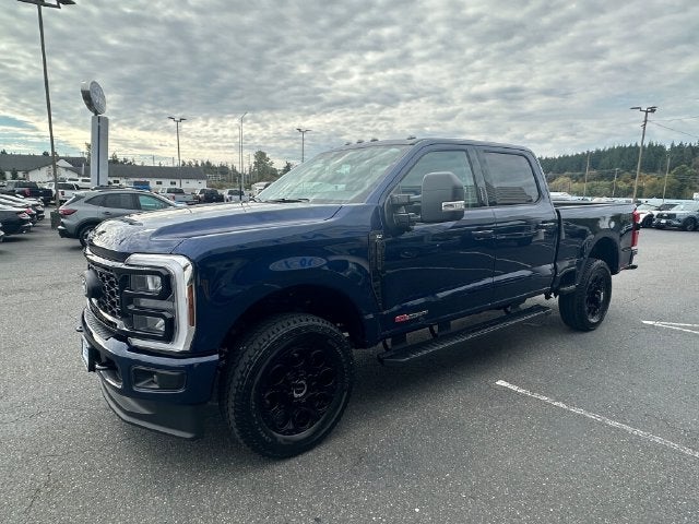 2027 Ford F-350SD XLT