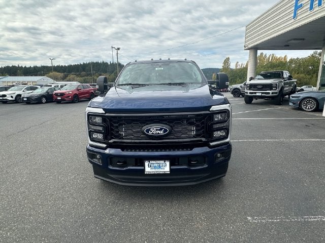 2027 Ford F-350SD XLT