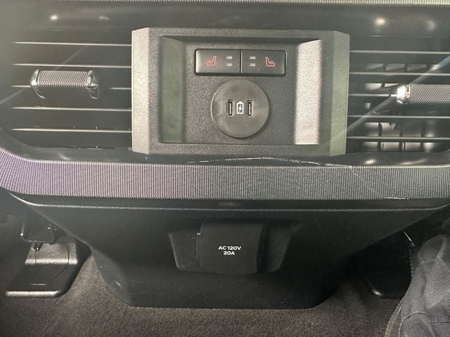 2025 Ford F-350SD Platinum