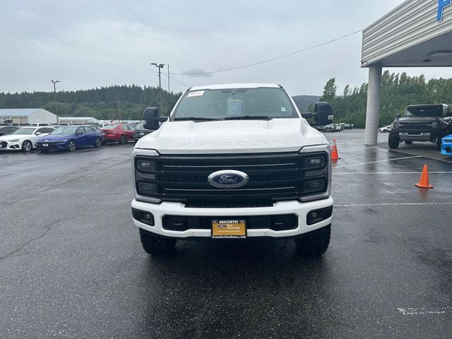 2025 Ford F-350SD Platinum