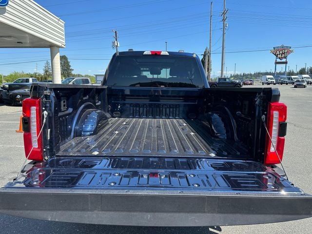 2025 Ford F-350SD Lariat