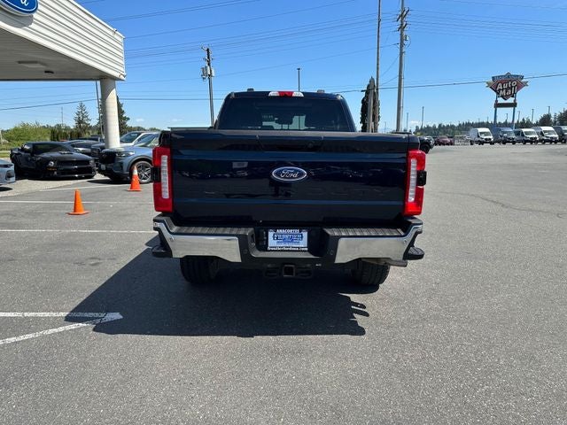 2025 Ford F-350SD Lariat