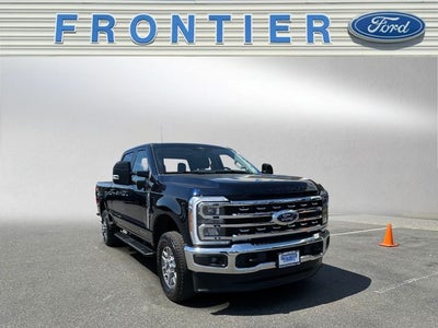 2025 Ford F-350SD Lariat