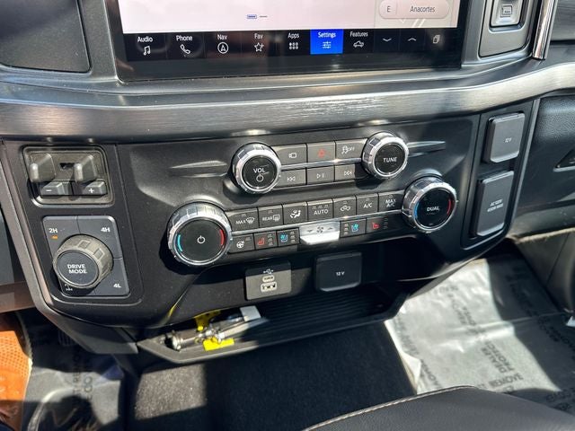 2025 Ford F-350SD Lariat