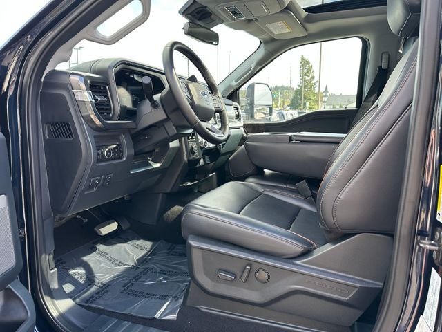 2025 Ford F-350SD Lariat