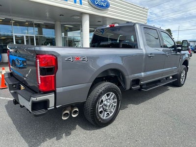 2025 Ford F-350SD Lariat