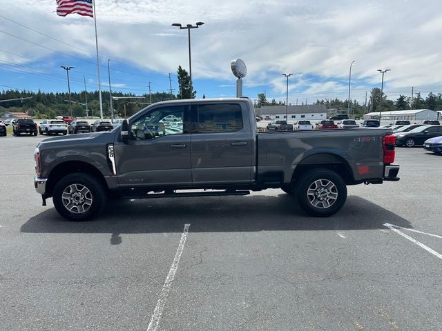 2025 Ford F-350SD Lariat