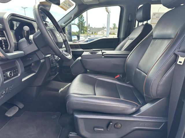 2025 Ford F-350SD Lariat