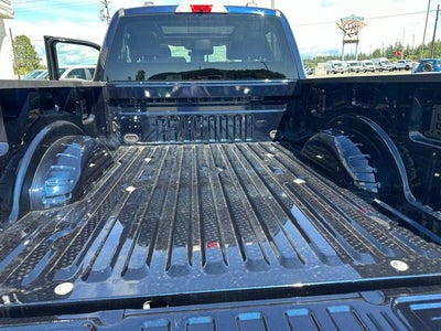 2025 Ford F-350SD Lariat