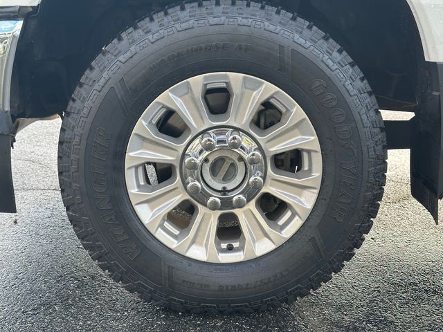 2022 Ford F-350SD XLT