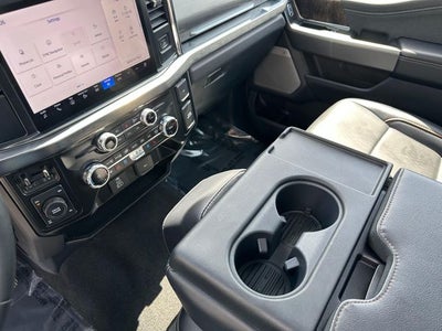 2025 Ford F-350SD Lariat