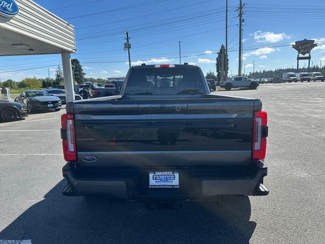 2026 Ford F-350SD Platinum DRW