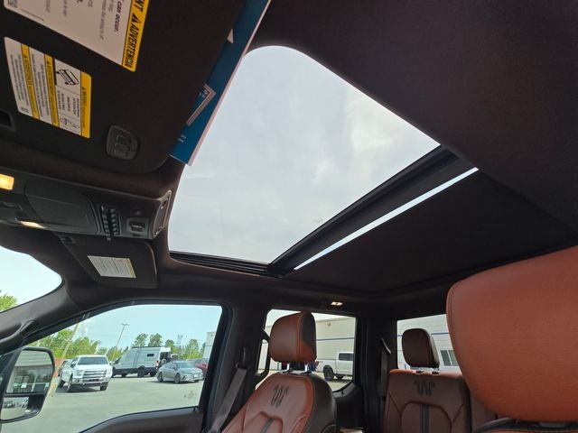 2022 Ford F-350SD King Ranch DRW