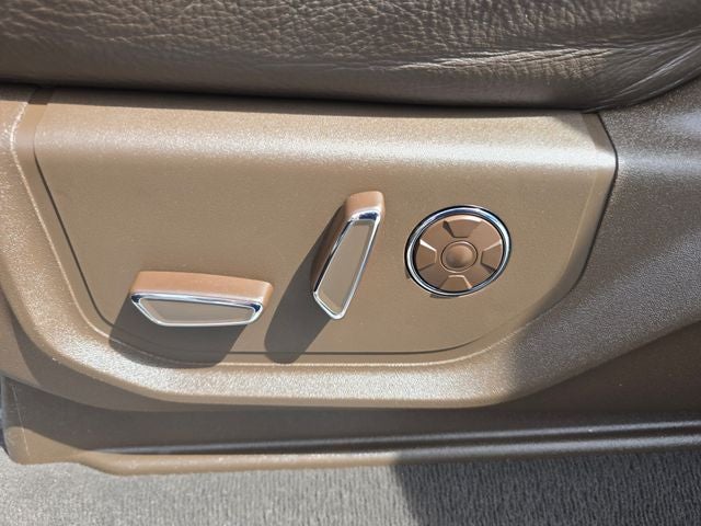 2022 Ford F-350SD King Ranch DRW