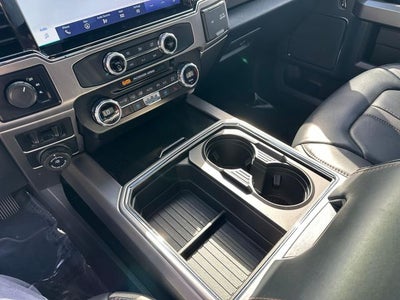 2022 Ford F-350SD Platinum DRW