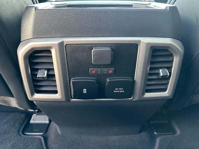 2022 Ford F-350SD Platinum DRW