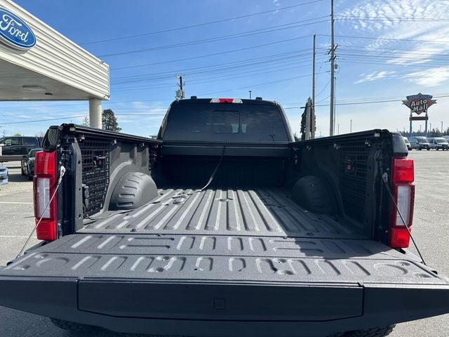 2022 Ford F-350SD Platinum DRW