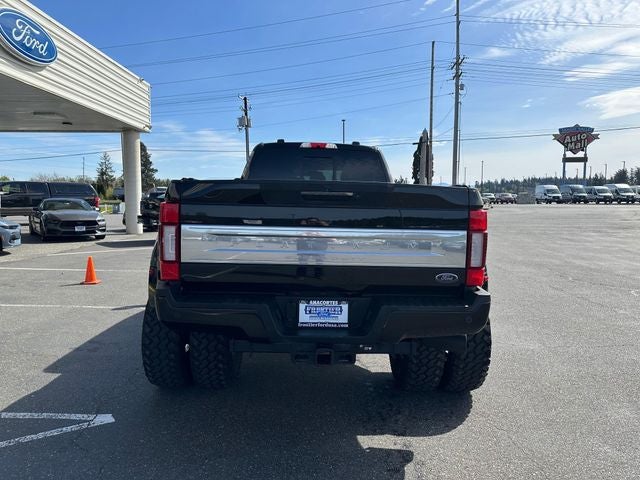 2022 Ford F-350SD Platinum DRW