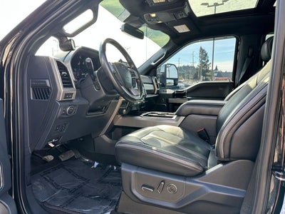 2022 Ford F-350SD Platinum DRW