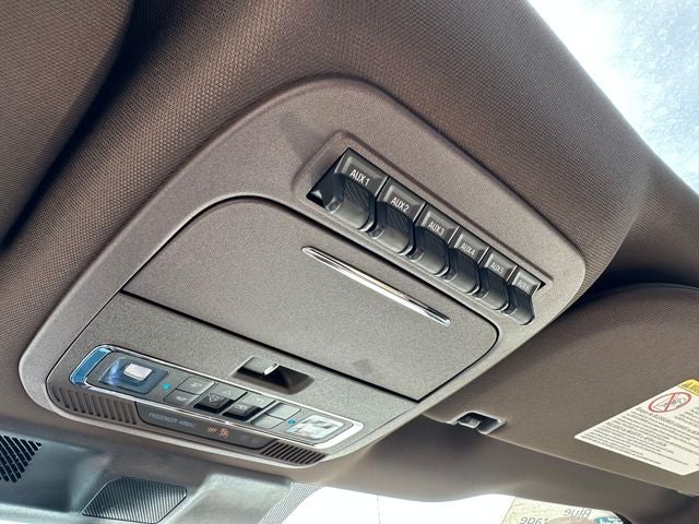 2025 Ford F-450SD King Ranch DRW